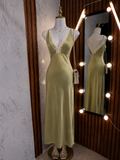 Vestido satinado encaje