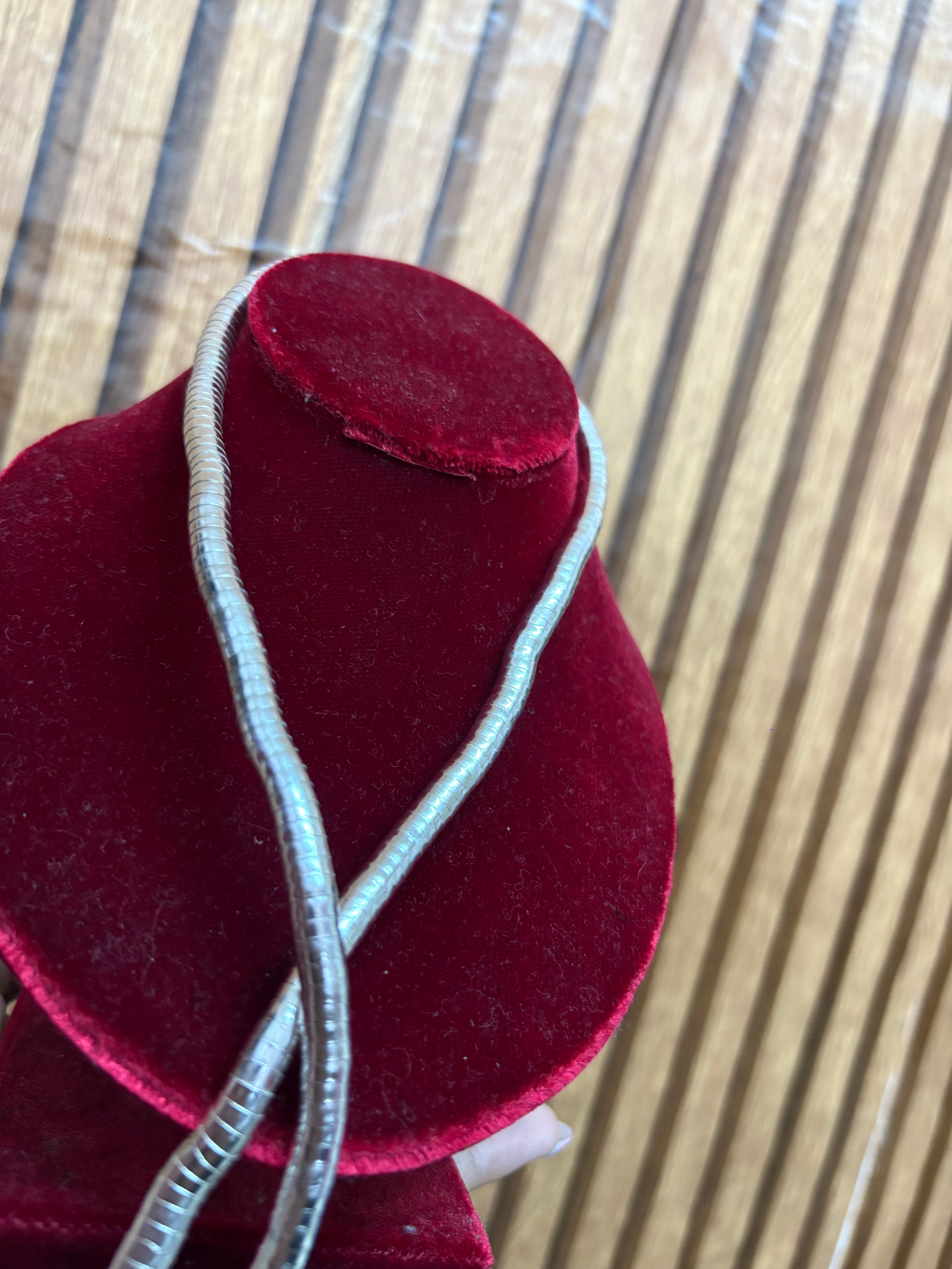 Collar moldeable plata