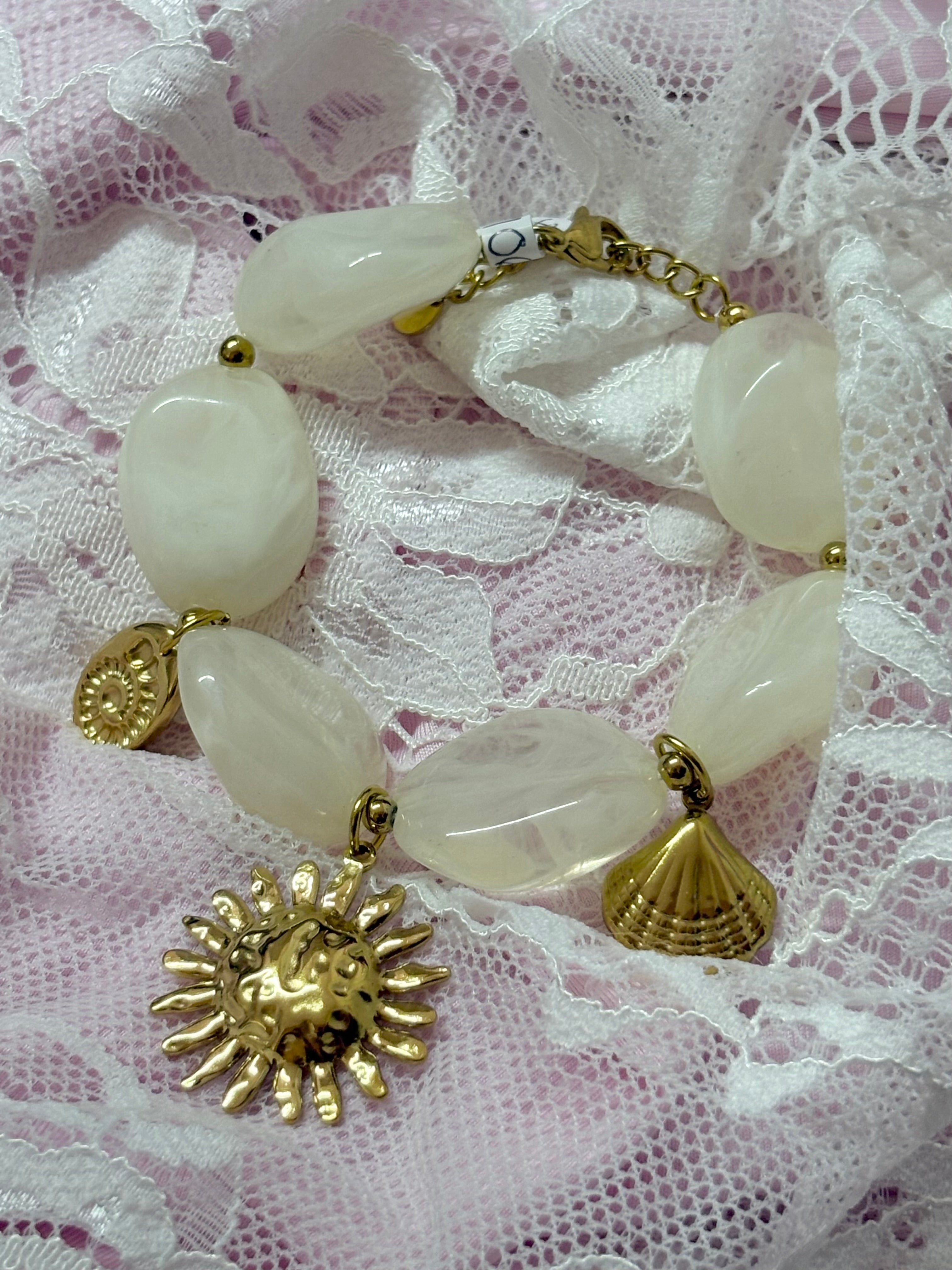 Brazalette piedra charms