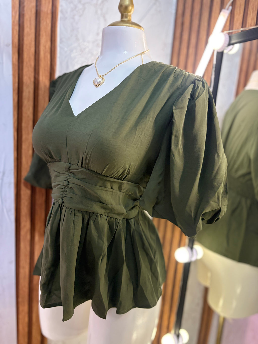 Blusa romántica abullonada