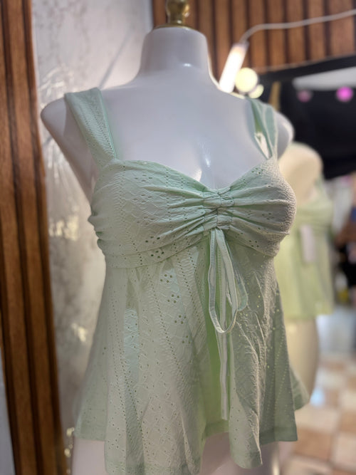 Blusa moñito bordada