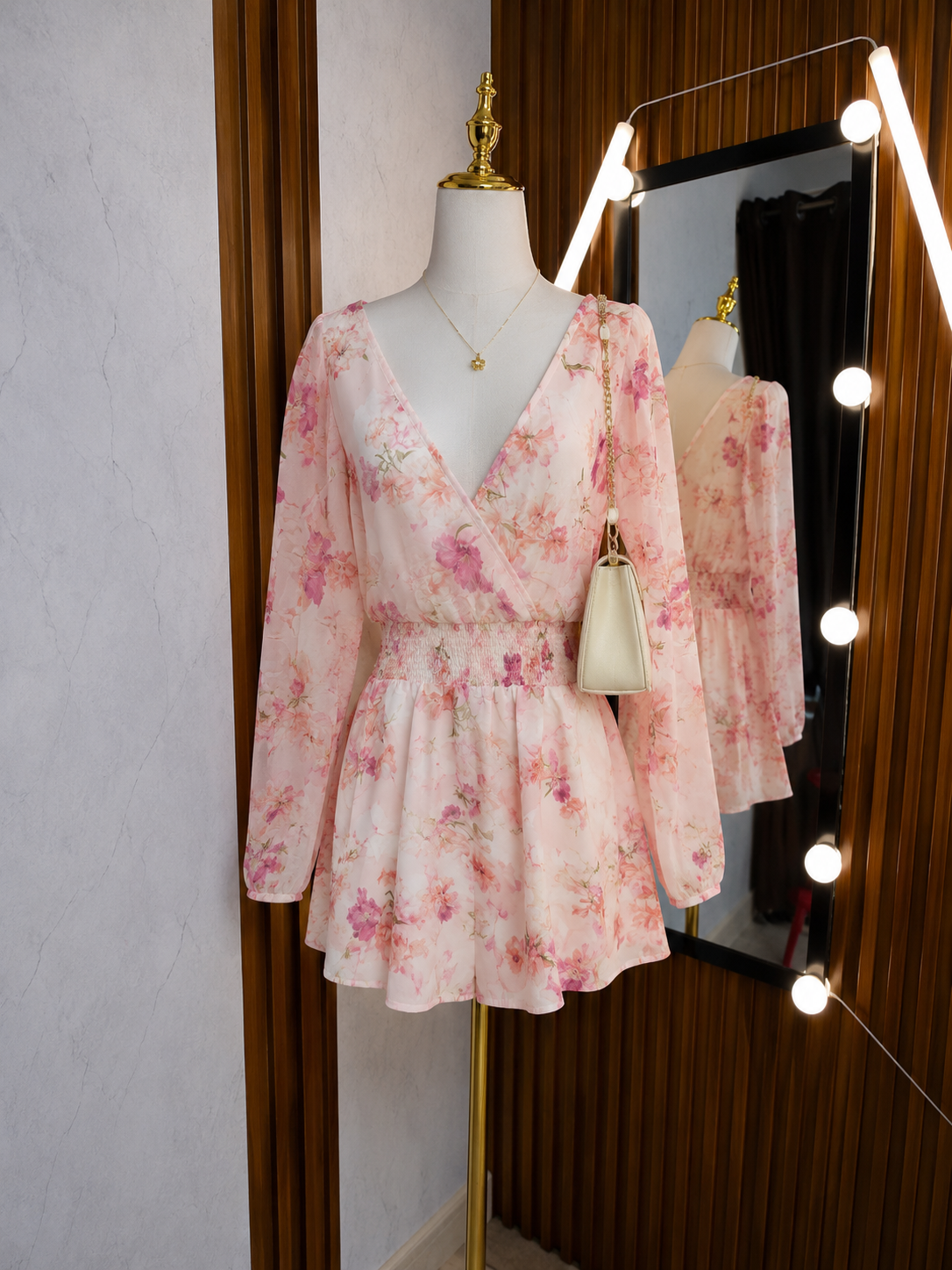 Vestido floral romántico