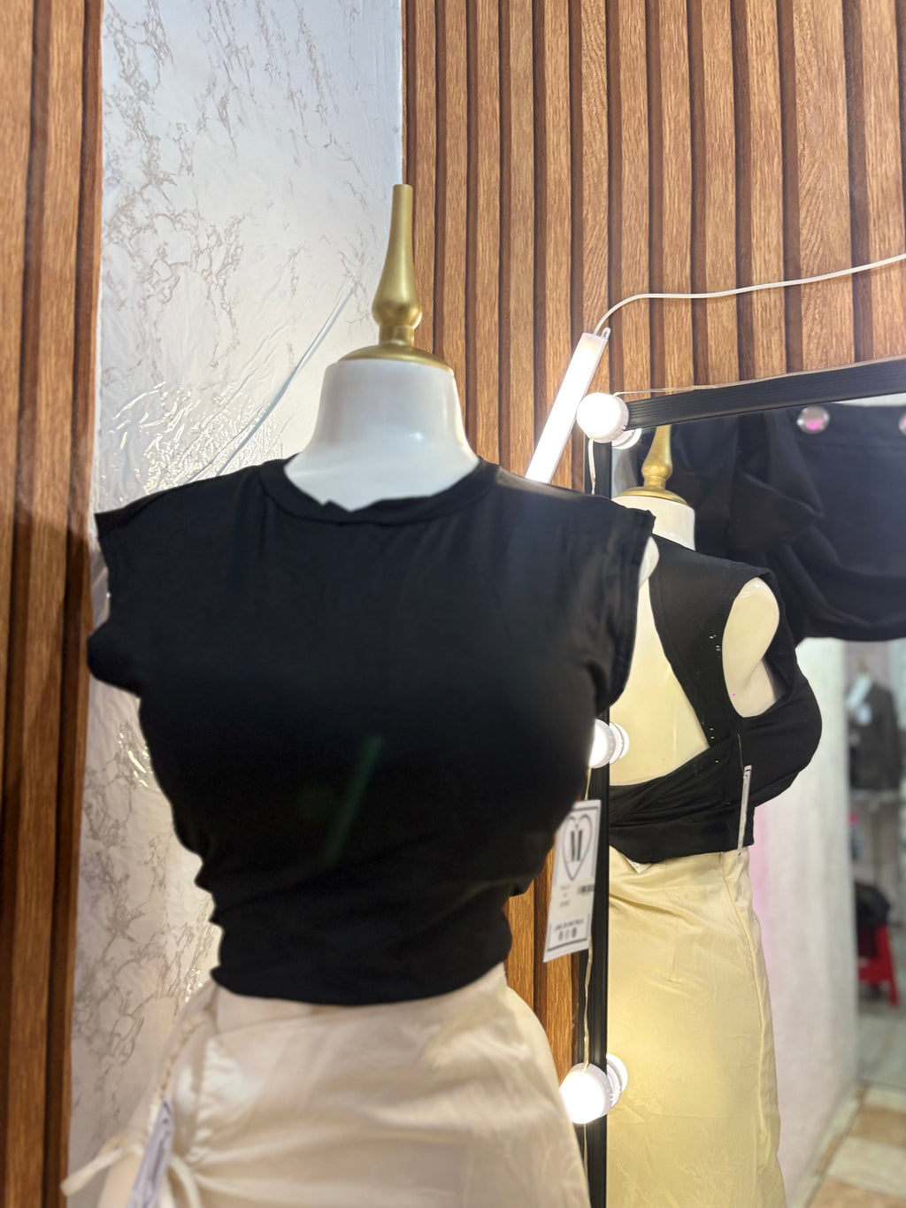 Croptop espalda descubierta
